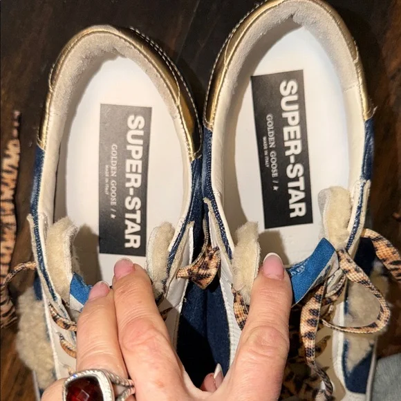 Gorgeous!! GGDB Blue Jean- White- Gold, Sherpa. Size 9. - Picture 8 of 16